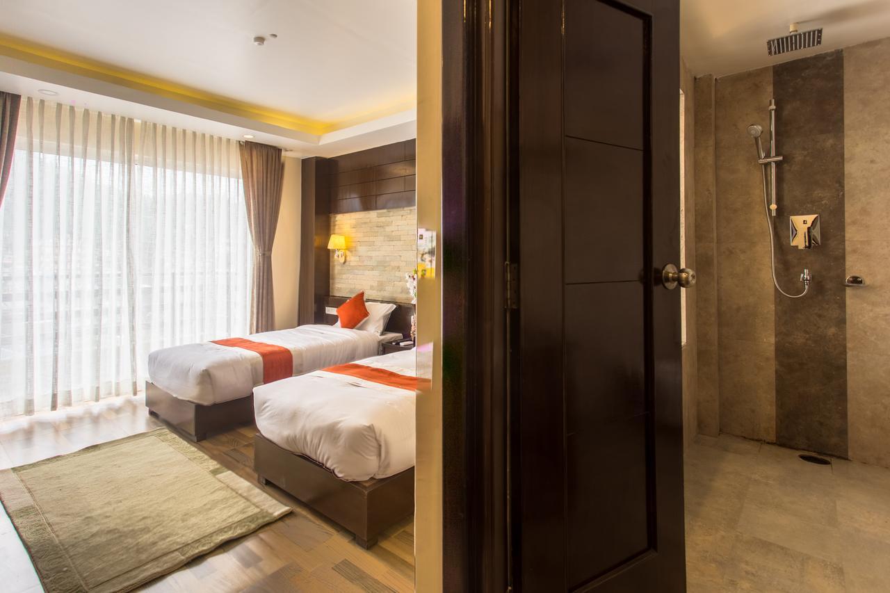 โพธิ สวีท บูทิก โฮเต็ล แอนด์ สปา Hotel โพคารา ภายนอก รูปภาพ