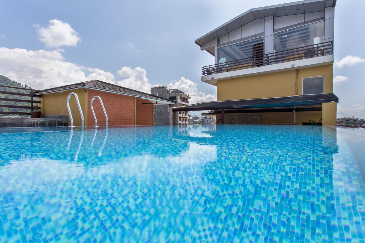 โพธิ สวีท บูทิก โฮเต็ล แอนด์ สปา Hotel โพคารา ภายนอก รูปภาพ